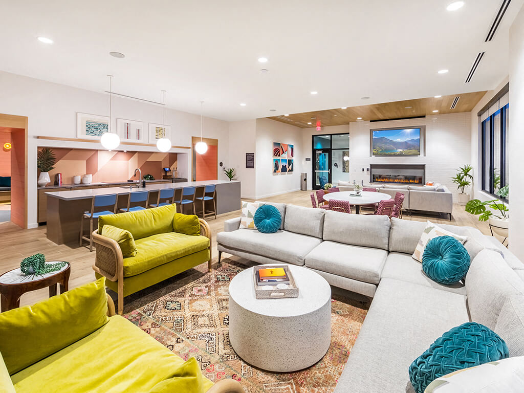 Embark Apartments photo 3